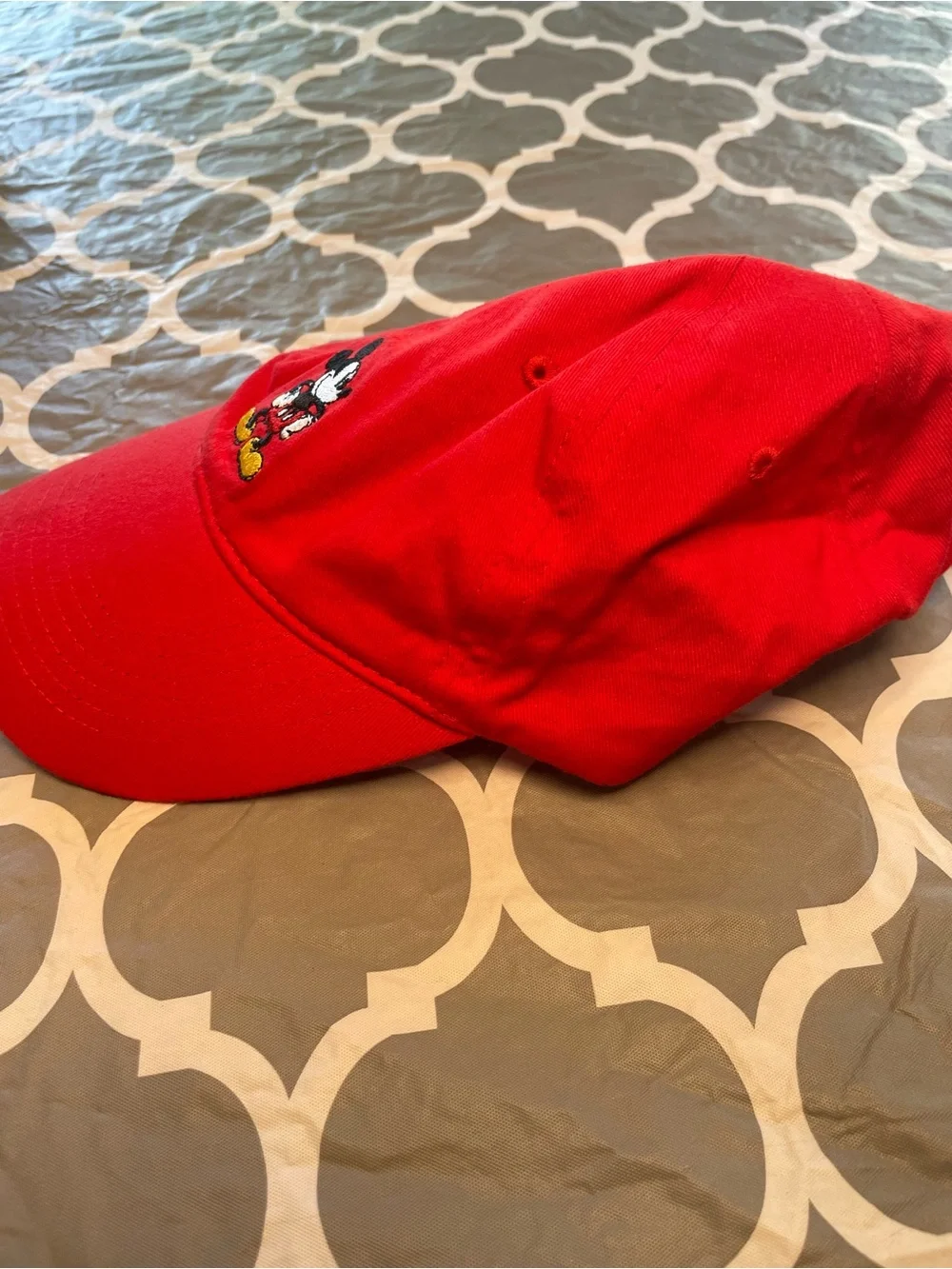 Toddler boys Mickey Mouse Embroidered Baseball Cap with cloth closure Disney fun